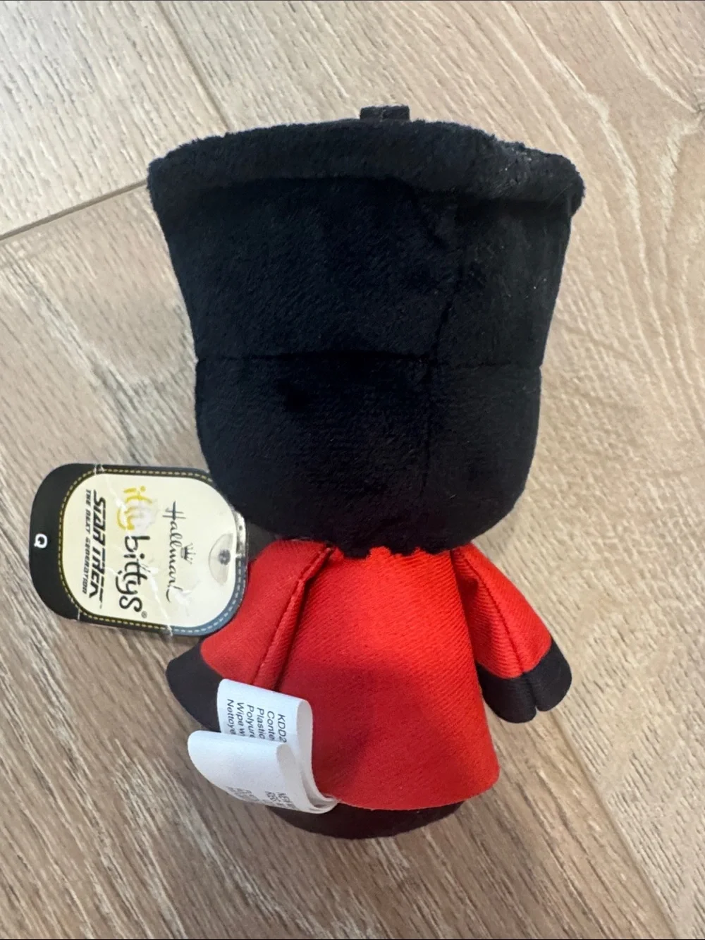 NWT Hallmark itty bittys Star Trek Q Plush - Black, Red, Cream